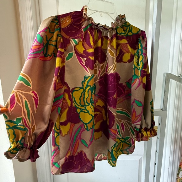 ENTRO Floral Ruffle Neck Blouse in Mustard, Green & Berry SM - Picture 5 of 8